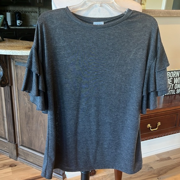 Oversized Luxe Gray Top Ruffle Tiered Bell Sleeve Knit Womens Small Roomy - Picture 9 of 9